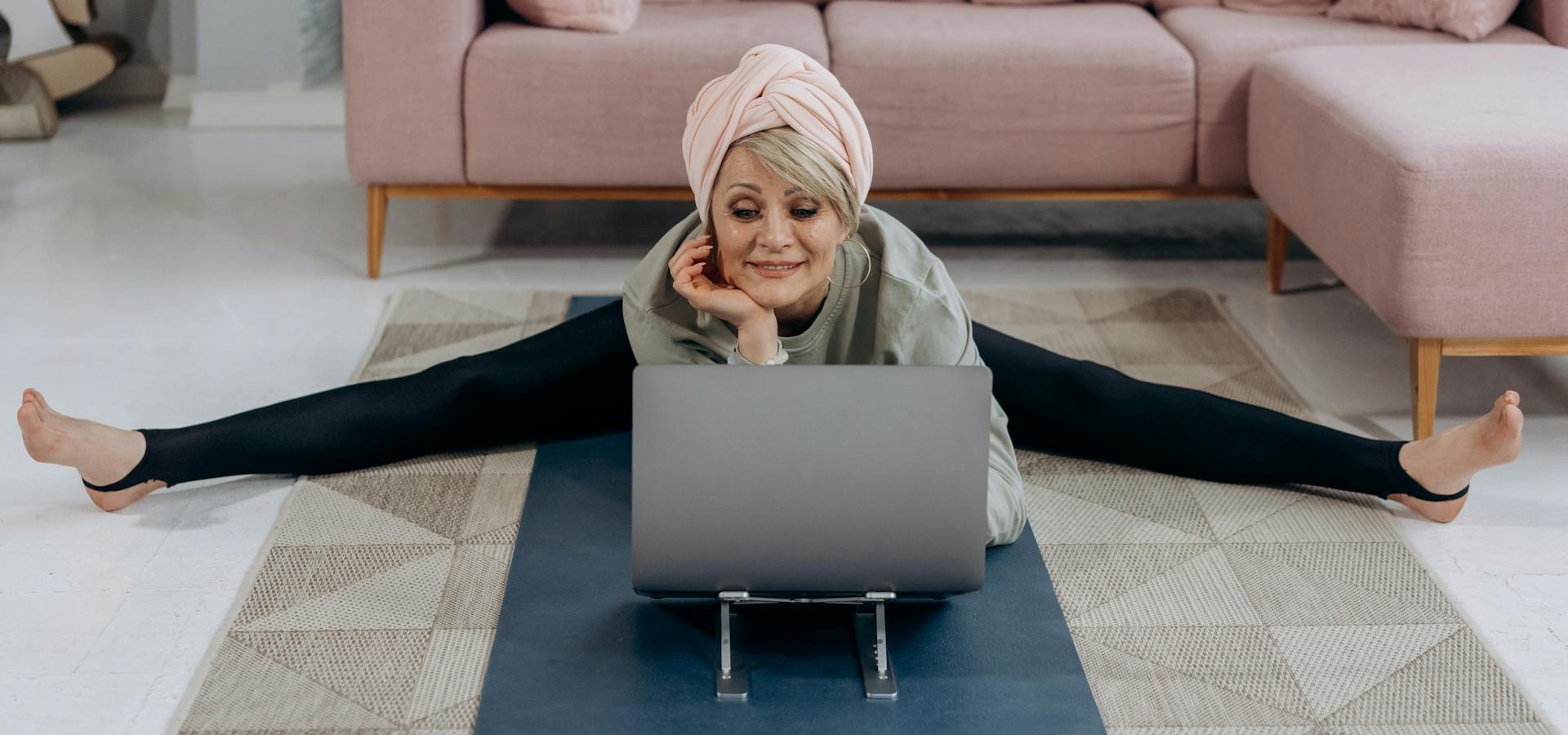 Online Yoga Hero